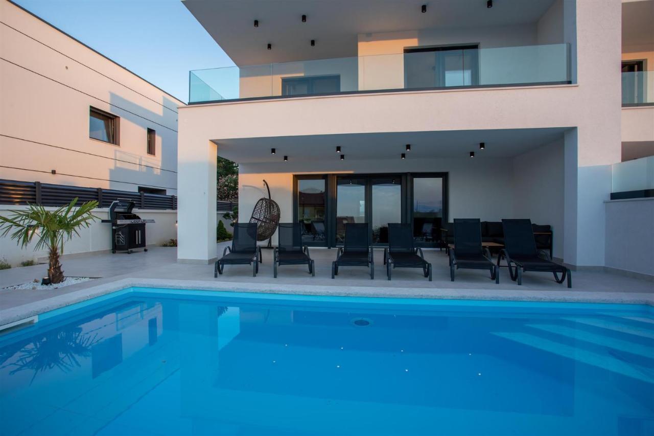 Villa Manhattan Dobrinj Esterno foto