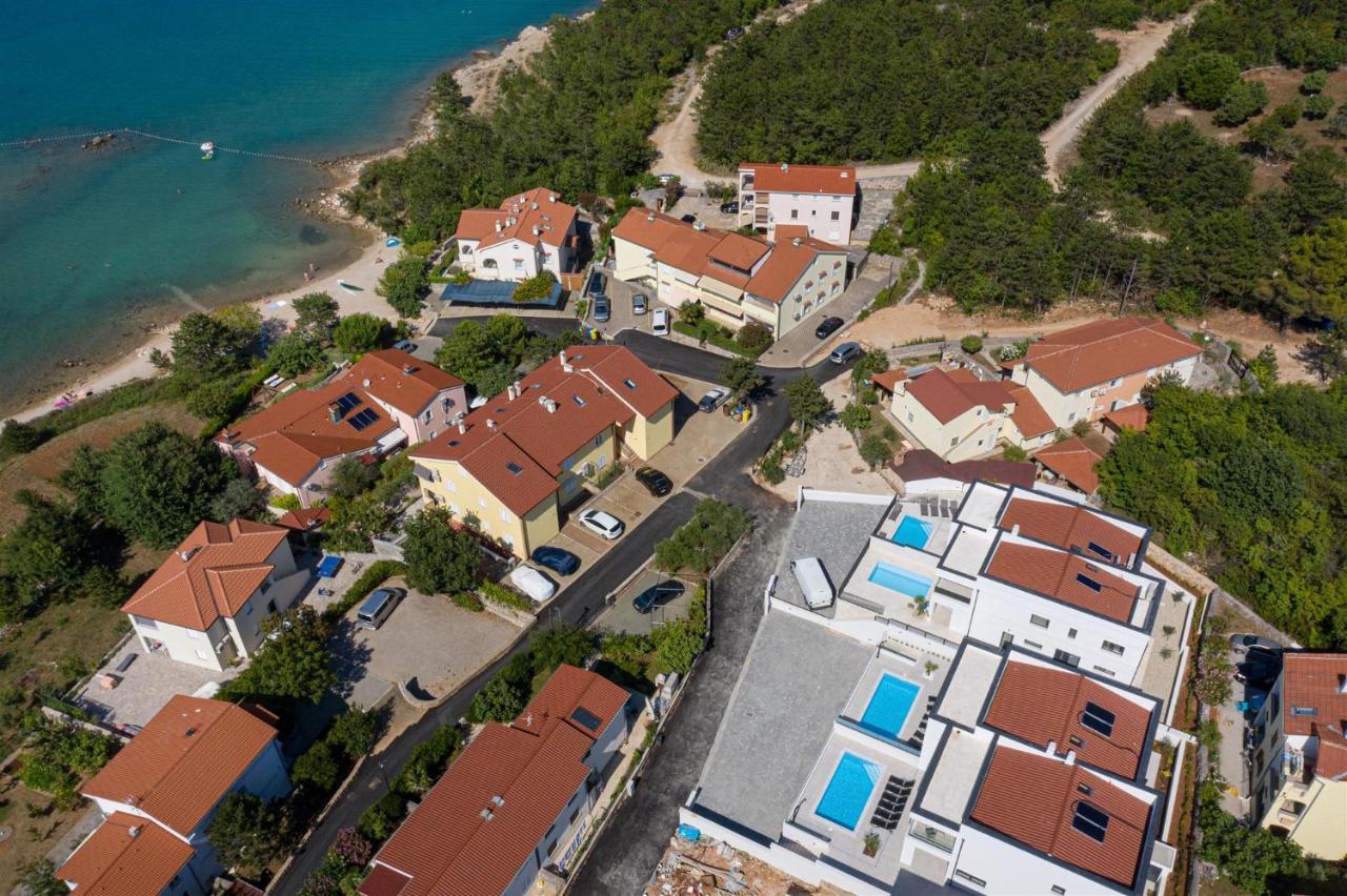 Villa Manhattan Dobrinj Esterno foto